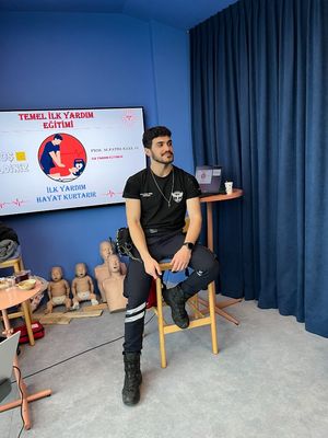 Fatih Ezel